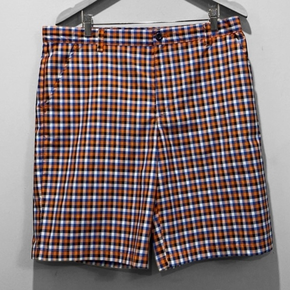 IZOD Golf Plaid Shorts Classic Fit Size 36